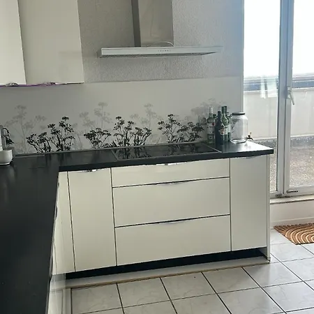Exklusives Penthouse Duesseldorf 180qm Panorama Sauna Fitness Naehe Duesseldorf Messe Airport Ideal Fuer Gruppen, Shootings, Content Creator * ניאוס