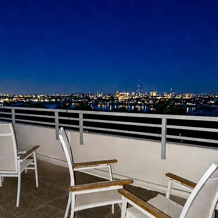 Exklusives Penthouse Duesseldorf 180qm Panorama Sauna Fitness Naehe Duesseldorf Messe Airport Ideal Fuer Gruppen, Shootings, Content Creator דירה ניאוס