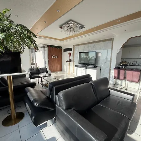 דירה Exklusives Penthouse Duesseldorf 180qm Panorama Sauna Fitness Naehe Duesseldorf Messe Airport Ideal Fuer Gruppen, Shootings, Content Creator *